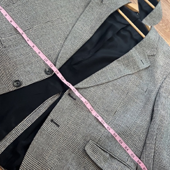 Vintage Burberry Plaid Sports Coat - Picture 4 of 13